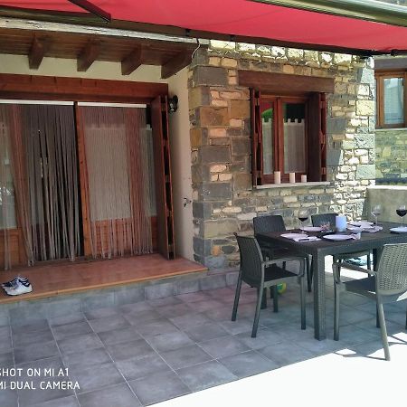 Pico La Selva Appartement Villanúa Buitenkant foto